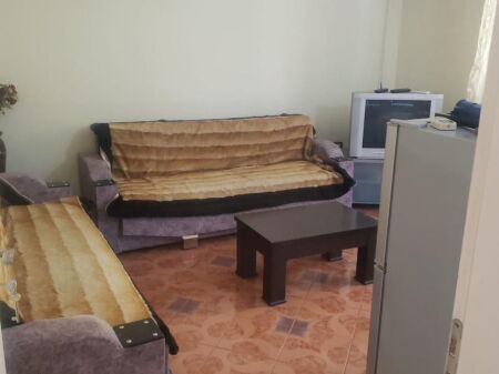 Apartament 1+1 per shitje Laprake !