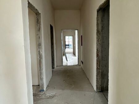 Apartament për Shitje 3+1+2+ 2 poste parkimi