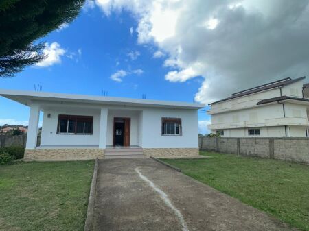 Vendesi Privato in Vendita Quartiere Popolare Shijak • 140.000€ 