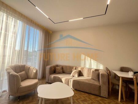 Shitet, Apartament 2+1, Unaza e Re, Tiranë.