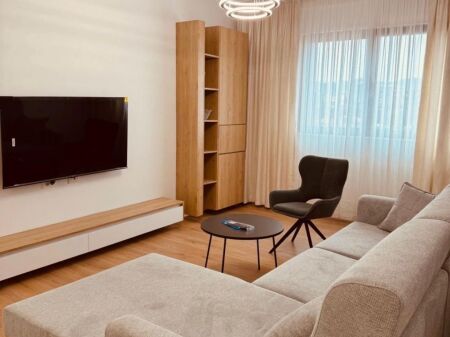  Appartamento 2+1 in affitto,   Via Durres, vicino all'hotel Colosseum