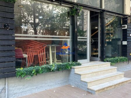 LOCALE IN AFFITTO 50M2 "YZBERISHT" 50.000 LEKE