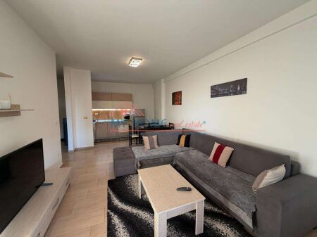 Apartment 1+1 for Rent at the Botanical Garden Tirana