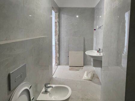  Shitet Apartament 2+1 – Kompleksi Aura, Rr. Dritan Hoxha