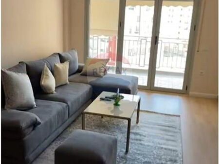 Apartament 2+1 ne shitje , Skele