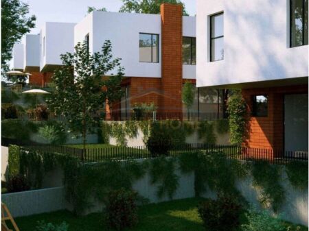 Villa in Vendita, Residenza Cuci 3, Mjull-Bathore
