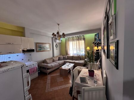 Astir, affittasi appartamento 1+1! 430 Euro