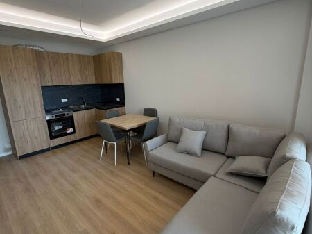 Appartamento in affitto 2+1 a Vila L Astir