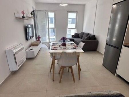 Qera, Apartament 2+1 , Univers City , Tirane