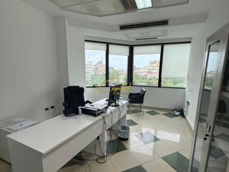 UFFICIO IN AFFITTO 120 M2 TORRI GEMELLI 300.000 LEKE