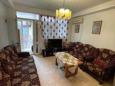APPARTAMENTO DUPLEX IN AFFITTO – SCUOLA ROSSA