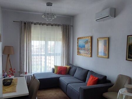 Shitet Apartament 1+1 – Ali Demi, Rezidenca Kadiu