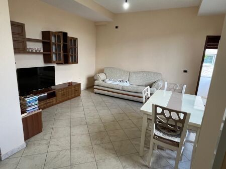 Appartamento 2+1+parcheggio in affitto a Kodra e Priftit