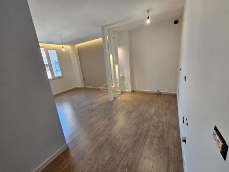 STUDIO APARTMENT 36 M2 ZOGU I ZI 94,500 EURO FOR SALE