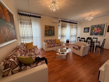 Duplex 140m2 for sale in the Yzberisht area, Besim Alla street.