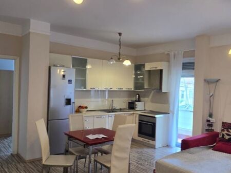 Apartament me qira 2+1 Myslym Shyri 