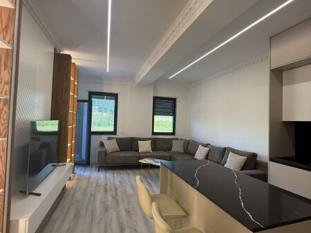 Apartment 2+1+2 with parking for rent, Dry Lake