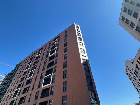 Shitet Apartament 2+1+2 Bulevardi i Ri - Gener 2
