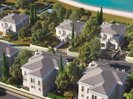  Villa Elite in Vendita con Piscina – Rolling Hills, Lago di Farka 