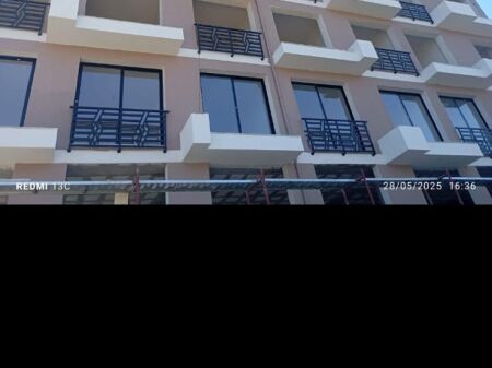 Apartment 1+1 for sale in Golem / Mali i Robit