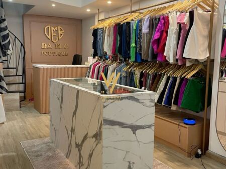 SHOP 20 M2 FOR RENT AT MUHAMET GJOLLESHA 750 EURO