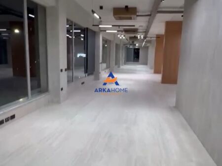 BUSINESS PREMISES FOR SALE 428M2 "NEAR SQUARE 21" PRICE ACCORDING TO REQUEST