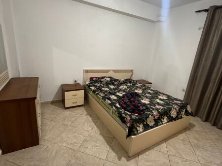 Appartamento 1+1 in affitto al rondò di Selita/Collina del Sole sull'autostrada 30.000 lek