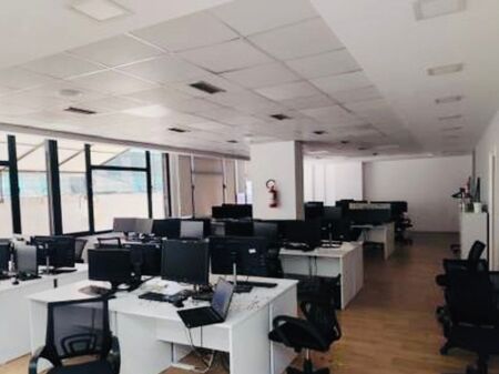 AMBIENTE 400 M2 OPEN SPACE IN AFFITTO MOLTO VICINO AL CENTRO