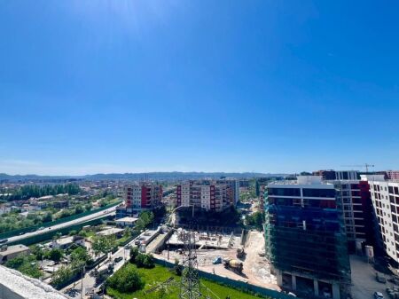 SHITET PENTHOUSE : 3+1+2wc +1 Post ParkimiPaskuqan (Buze Rruges kryesore) - 1100€/m² - 185,000€ - Sp.149m² || Pamje Panoramike