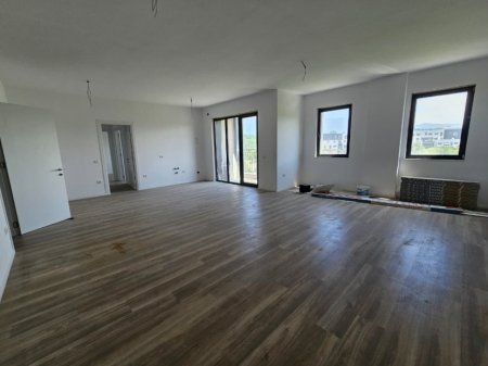  APPARTAMENTO 2+1+2 IN AFFITTO – LAGO ASCIUTTO (ADATTO PER UFFICI)