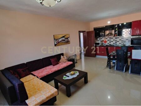 Apartament 2+1+2 për shitje në Zonën e Astirit, Tiranë