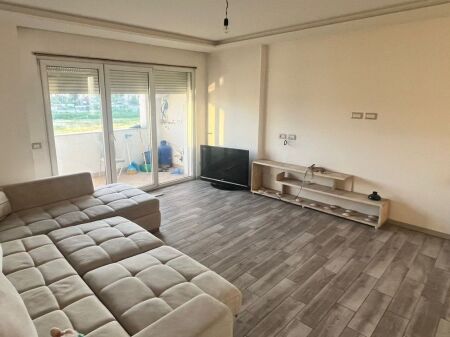 Jepet me qira apartament 2+1+2 Astir
