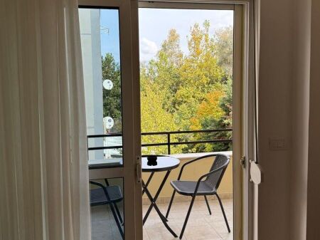 Luxurious Apartment for Rent – Tirana Lake (Zoo Garden) 