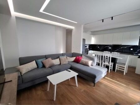3+1 villa floor for rent in Babrru!