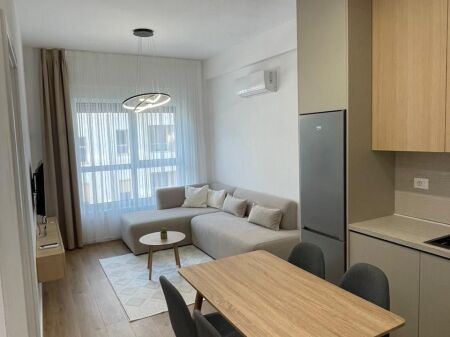 For rent 1+1 Ali Demi Kadiu Complex