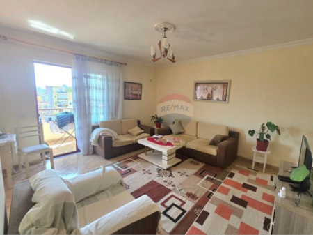 Appartamento in affitto 1+1 in Rruga e Dibres