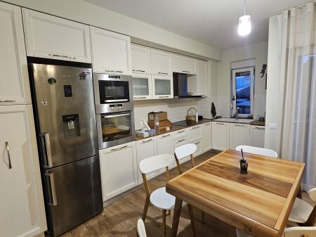 Apartament 2+1 per qira tek Kolombo