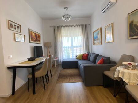 Shitet apartament 1+1 – Ali Demi, Rezidenca Kadiu!