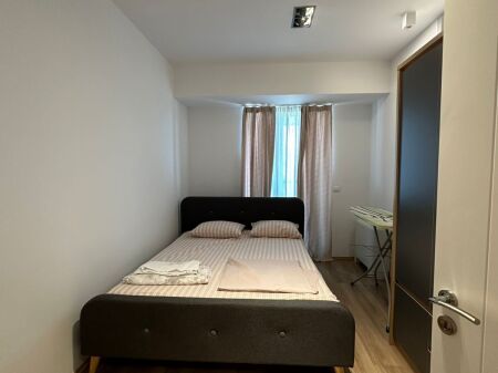 Ambassador 3, Tiranë –  Apartament 2+1+2 me qira1