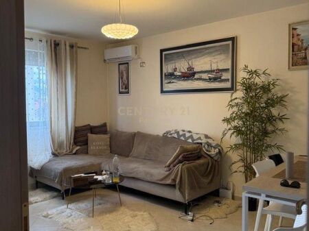APARTAMENT NE SHITJE 1+1 TEK OXHAKU 120,000 € Sip. Totale  54m2