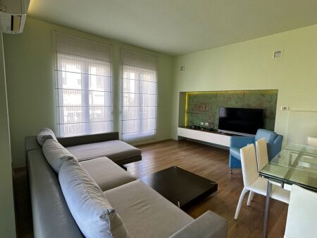 4-STORY VILLA FOR RENT – White House, TEG