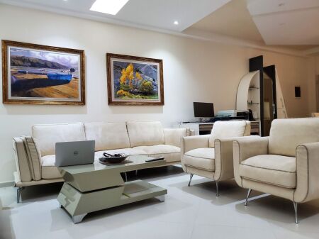 Apartament 2+1+2 per qera Kopshti Zologjik !