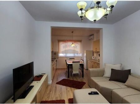 Apartament 2+1 me qera Rruga e Durresit