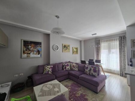 Apartment 2+1 for rent at Kontakti 21 Dhjetori!