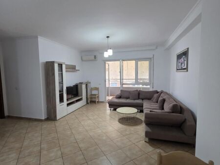 Apartament 2+1+1 DEPO për shitje Astir !