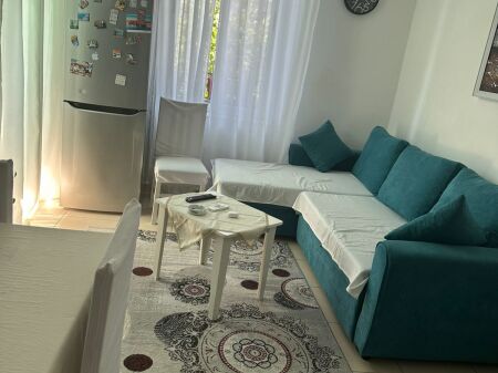 Bllok Appartamento in affitto e Bnb 1+1 Kafe Roma