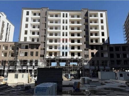 Apartment - For Sale - Aleksandër Moisiu Street, Tirana(ID: 530201045-168)