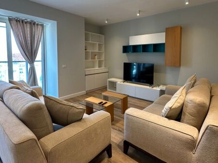 Super Apartament 2+1 me Qira te Ambassador 3