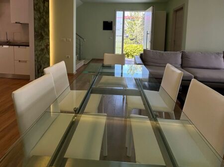  LUXURY 4-FLOOR VILLA FOR RENT – White House, TEG
