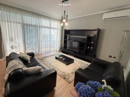 Apartment For Rent 1+1 At Willson Square (ID B211454) Tirane
